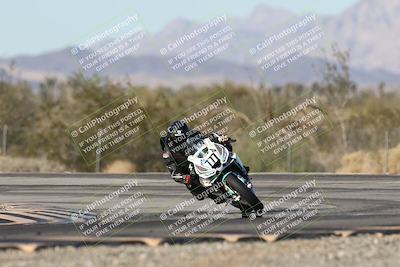 media/Dec-06-2025-CVMA (Sat) [[4a896cc04c]]/Race 6-Formula Twins-Formula 40 UL/